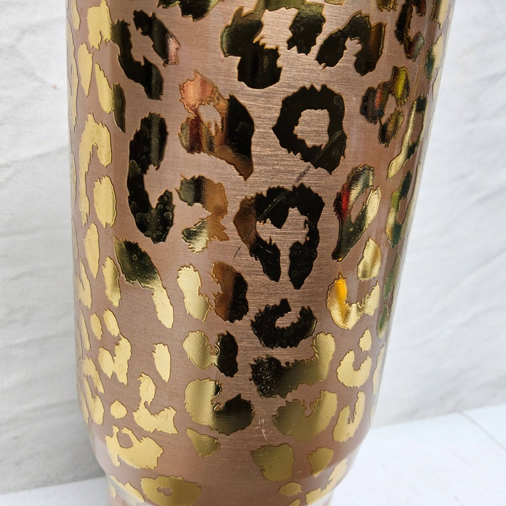 Buc-ee's Yukon Outfitters Tumbler 40oz Rose Gold Leopard Print Beaver Logo Lid - Picture 4 of 10